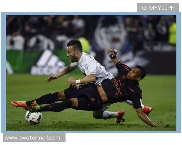 赛后分析:深圳足球队与武汉足球队的实力对决与战术解析